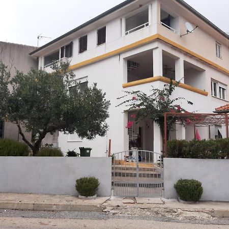 Apartmani Bono Primošten Exteriör bild