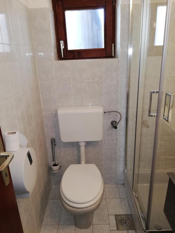 Apartmani Bono Primošten Exteriör bild