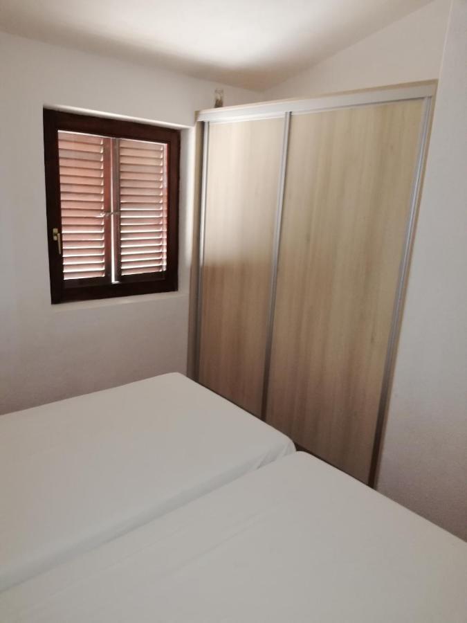 Apartmani Bono Primošten Exteriör bild